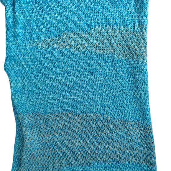 Mermaid tail blanket - Picture 4 of 5